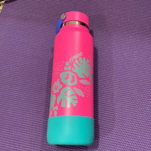 NWT hydro flask Hawaii edition